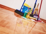 Jak postupovat při čištění tvrdých podlah?